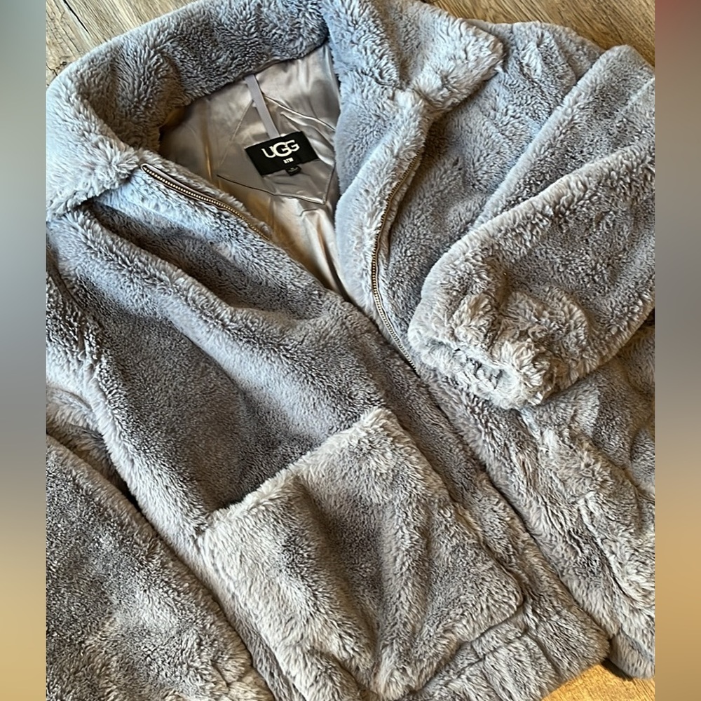 UGG - Koko Faux Fur Hooded Jacket, Gray, only worn once, mint condition, M